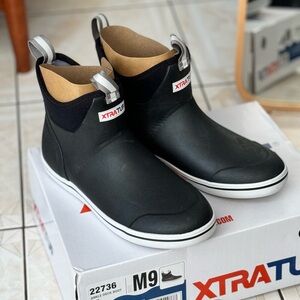 Xtra tuf Ankle deck boot- black- brand new with box